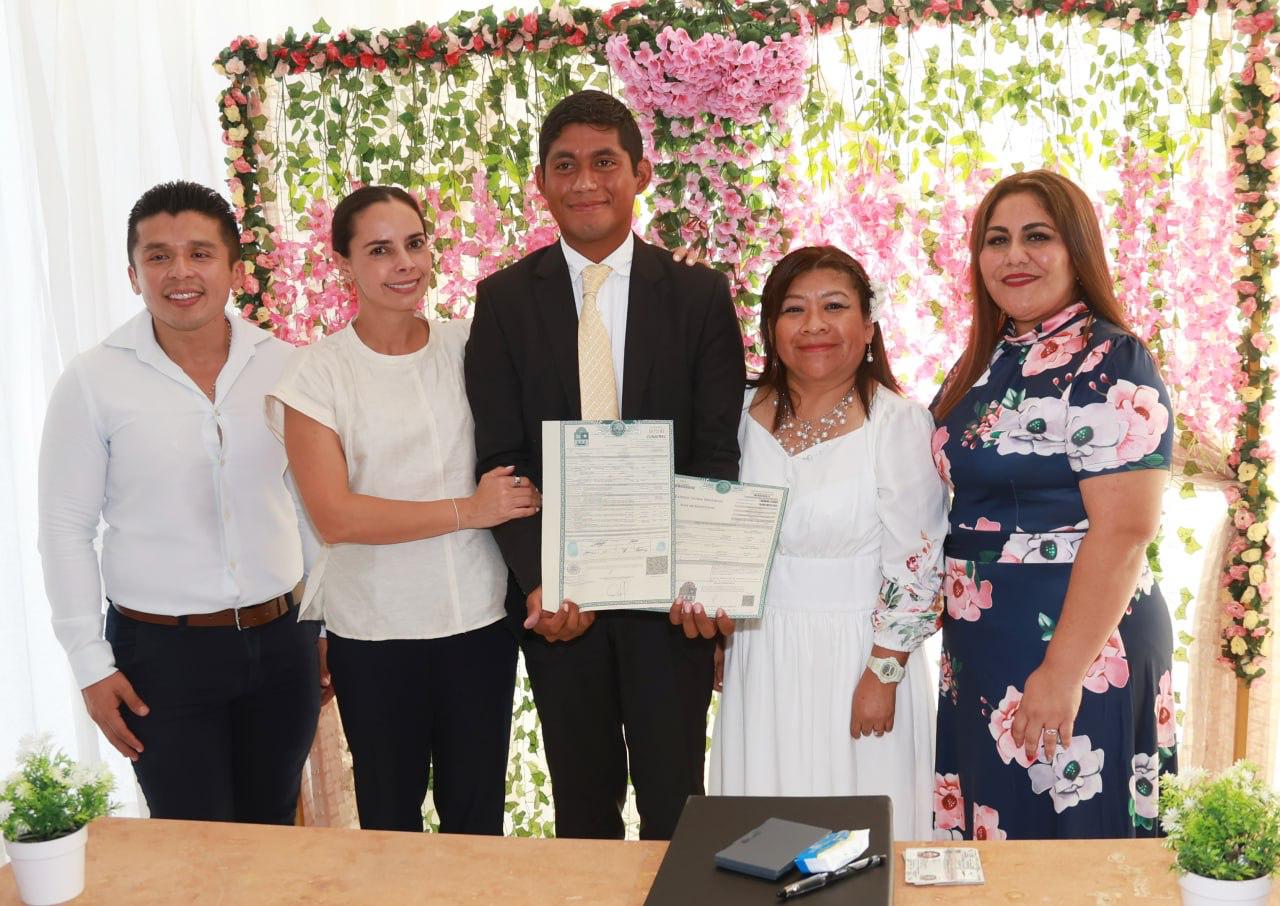 uploads/6/32/01 (1619).Jpeg